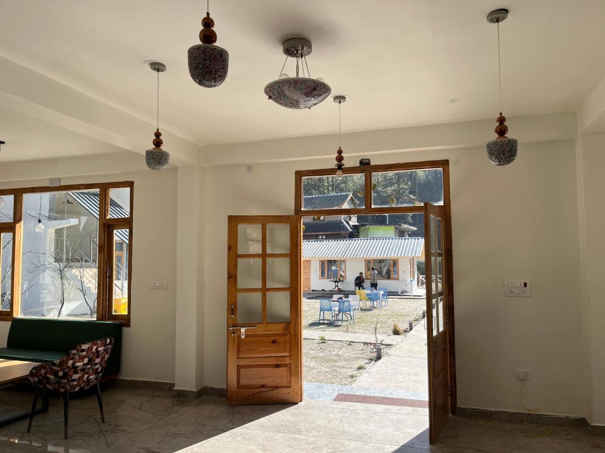 Hotel Adinova Kasol Exteriör bild